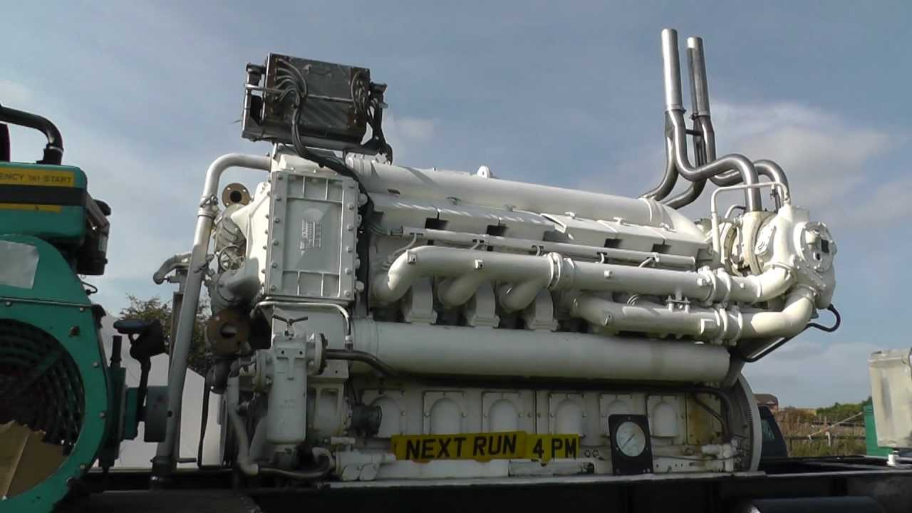 Bộ động cơ diesel tàu thủy