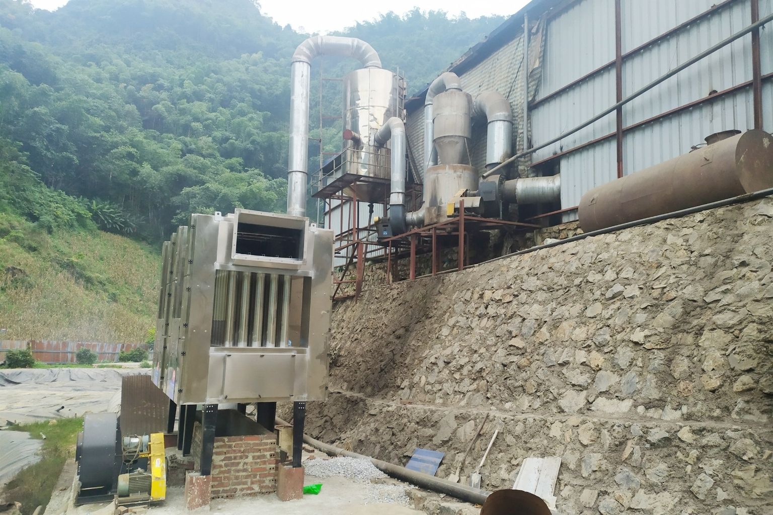 Nhật ký vận hành hệ thống xử lý khí thải hỗ trợ quản lý vận hành hệ thống hiệu quả.