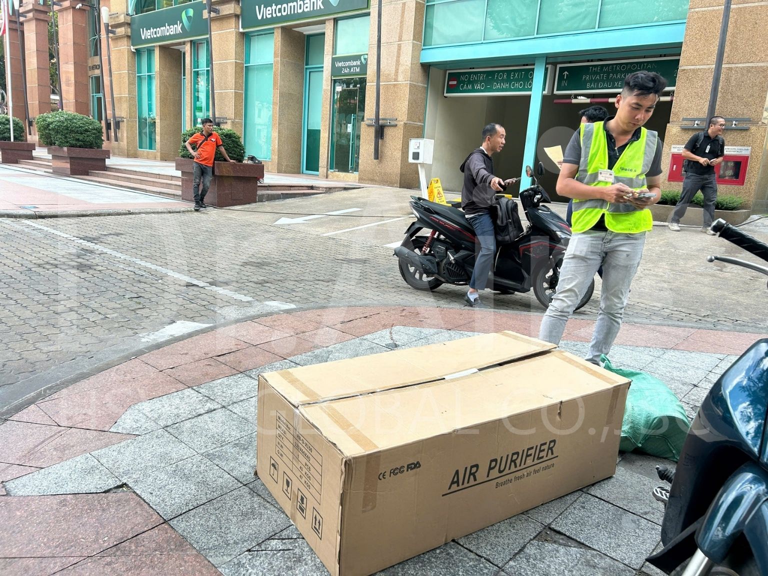 Vì sao giải pháp máy lọc không khí tuần hoàn âm trần phù hợp với văn phòng?