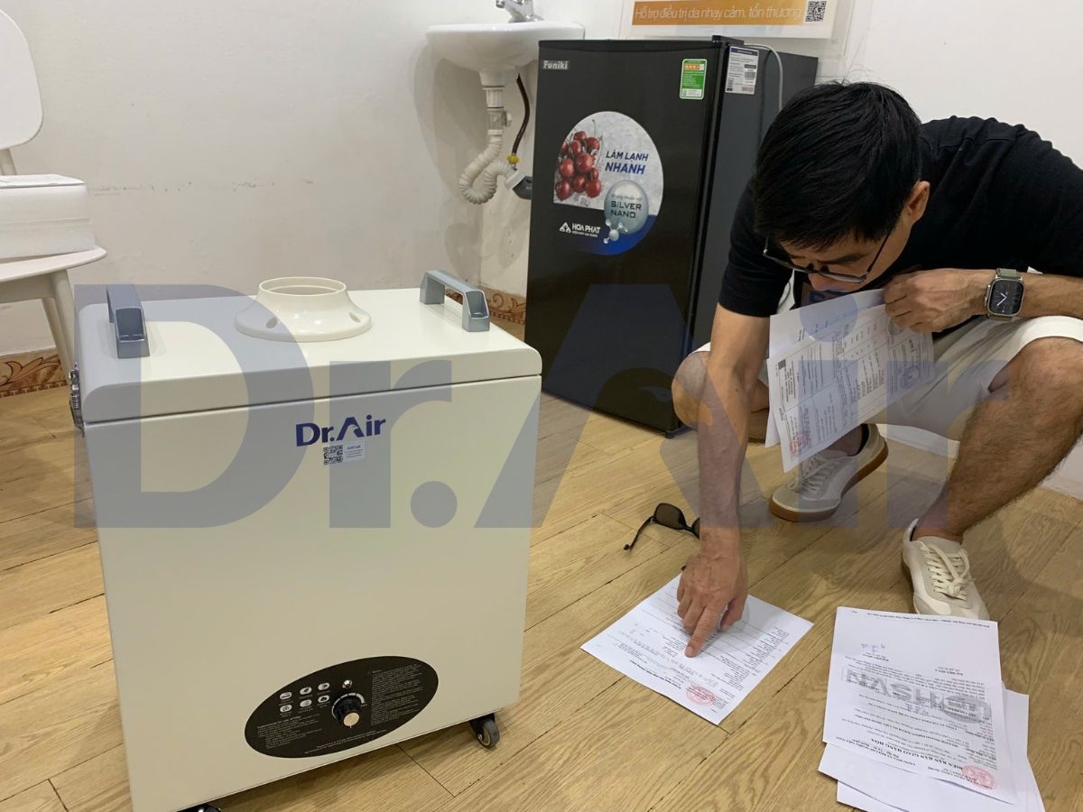 Bàn giao máy hút khói mùi laser cho phòng khám Minh Phương